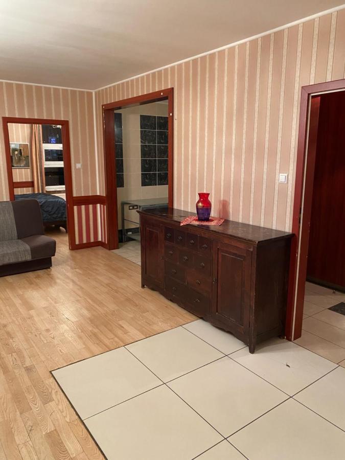 Babka Wiezowiec Noclegi Варшава Экстерьер фото